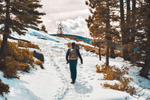 How to Layer while Hiking in the Winter