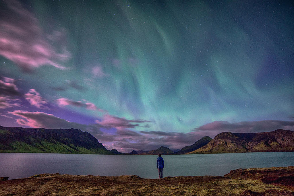 How to Find the Best Hikes for Viewing the Northern Lights 