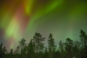 How to Find the Best Hikes for Viewing the Northern Lights